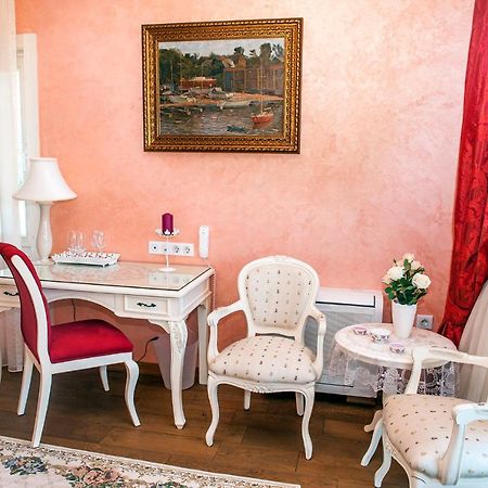 Swan Lake Hotel - Adult Only Селіміє Екстер'єр фото
